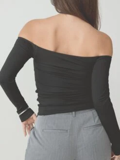 Solid Off The Shoulder Braless Long Sleeve -ChicNest Store 0015 kn9.18.2457333