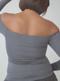 Solid Off The Shoulder Braless Long Sleeve -ChicNest Store 0018 kn9.18.2457233
