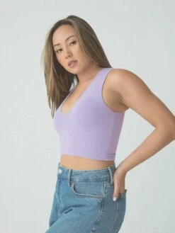 V-Neck Brami -ChicNest Store VNeckCrop Lilac 2