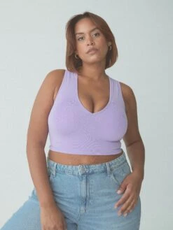 V-Neck Brami -ChicNest Store VNeckCrop Lilac v2 1