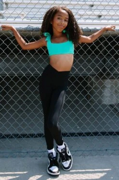 Crossover Leggings -ChicNest Store crossover leggings jojax 267657