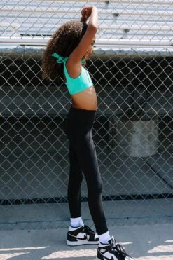 Crossover Leggings -ChicNest Store crossover leggings jojax 819434