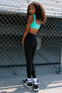 Crossover Leggings -ChicNest Store crossover leggings jojax 943122