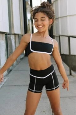 Shape Top -ChicNest Store shape top youth jojax black youth small 990469