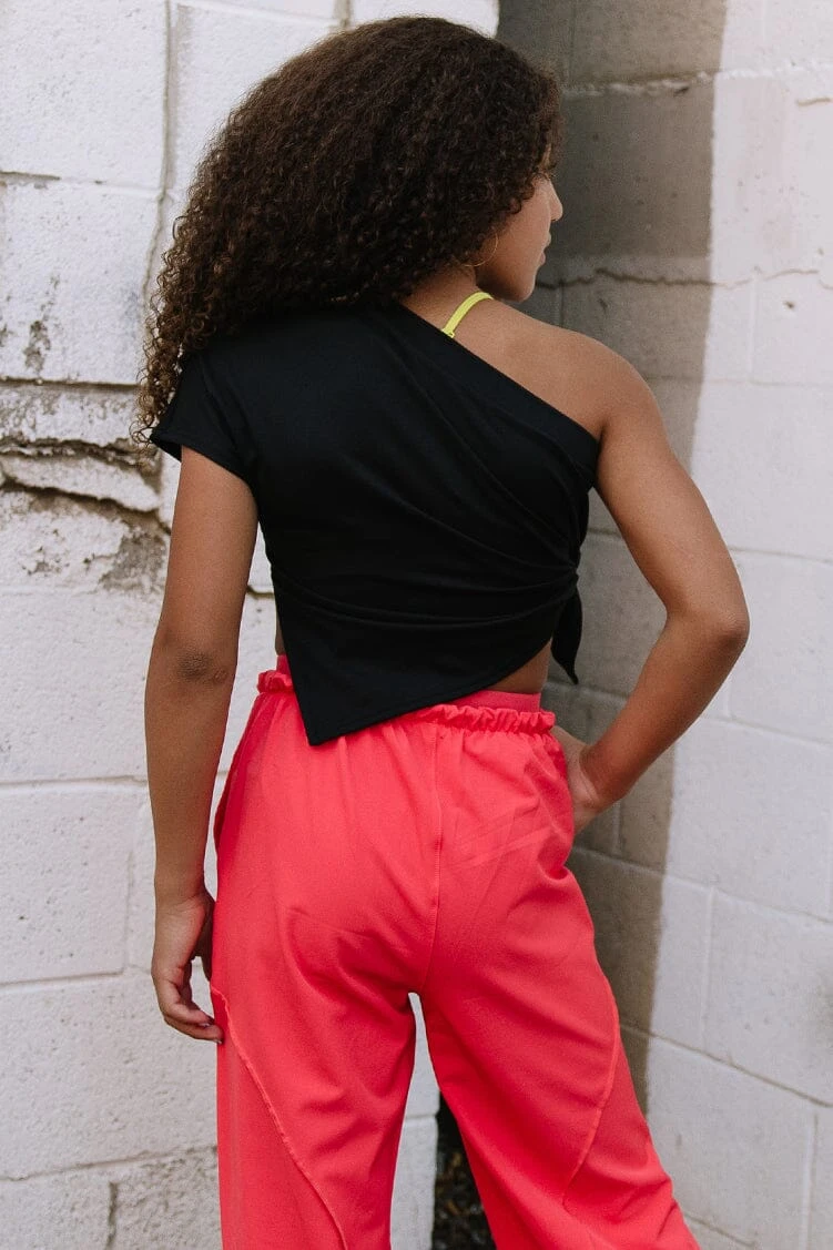 Side Kick Tee 18 Side Kick Tee - Image 16