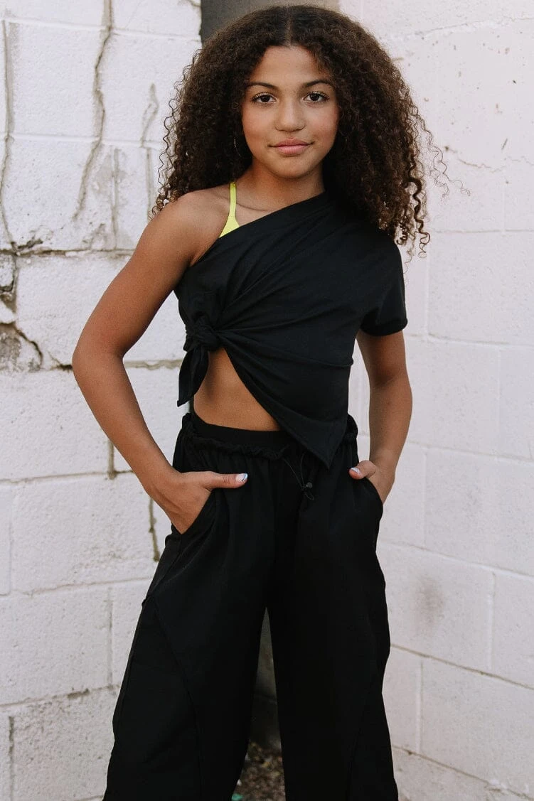 Side Kick Tee 16 Side Kick Tee - Image 14